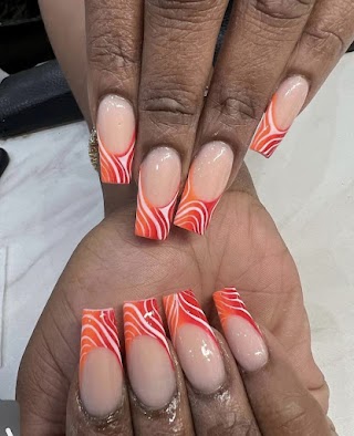 Alluring Nails