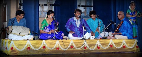 Chitrakalaimanram - Bharathanatiyam Classes in Coventry