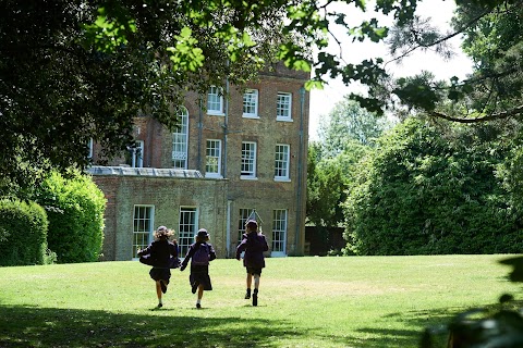 Kingscourt Private School & Nursery