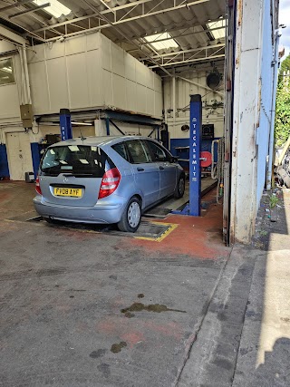 Sandy Lane Garage Keighley