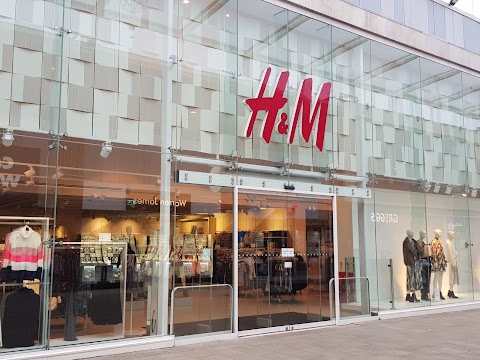 H&M