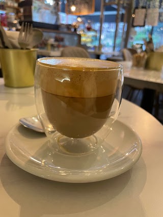 Petit Café