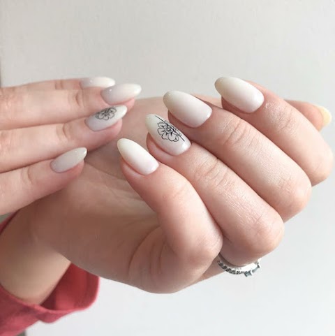 Манікюрна студія Nail Bloom