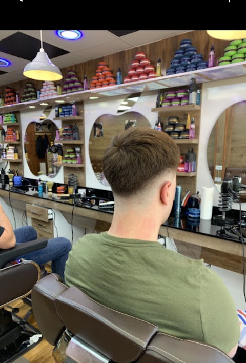 Class Cuts Barbers