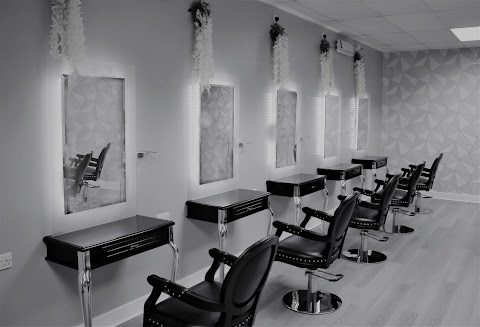 Salon 9 Ltd Hornchurch