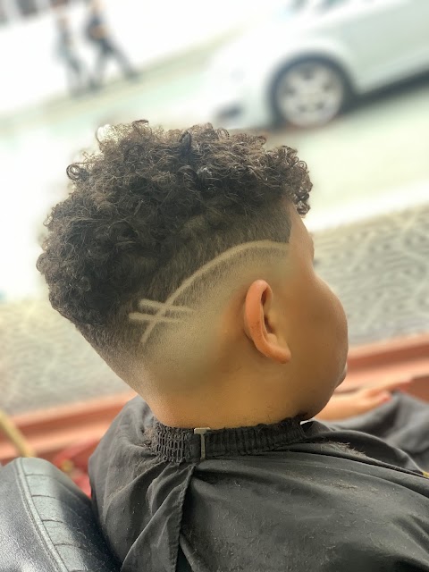 KOJO'S CUTS (سەرتاش خانەی کوردی)