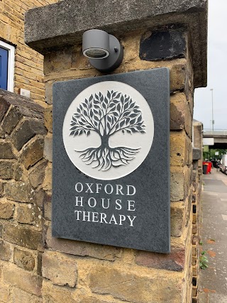 Oxford House Therapy