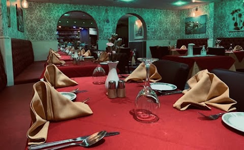 Standard Tandoori Restaurant