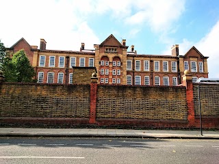Queen's Manor Primary School