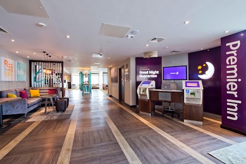 Premier Inn Leeds City (Elland Road) hotel