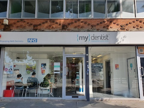 mydentist, Staines Road, Staines