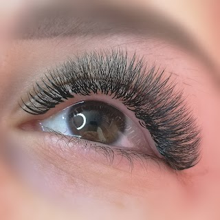 Bedford Lashes by Olga