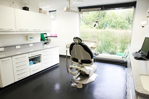 Moor Park Specialist Dental Centre