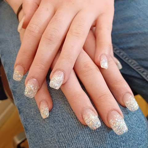 Classic Nails