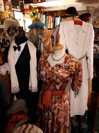 Elaine's Vintage Clothing