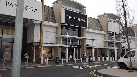 River Island