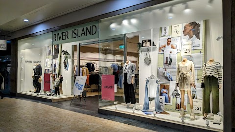 River Island