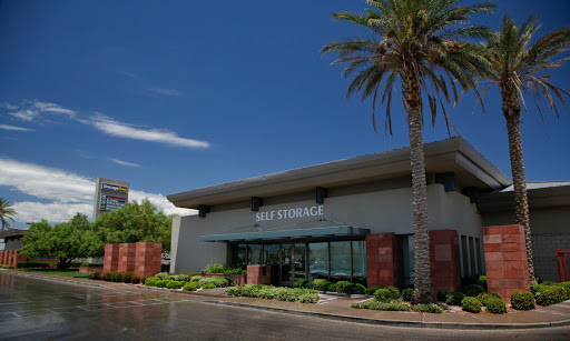 StorageOne Flamingo Near Hualapai