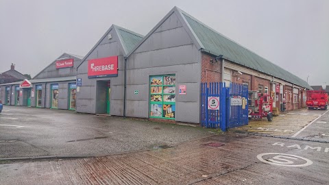 Huws Gray Buildbase Newark