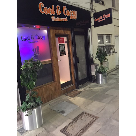 Cool and Cozzy Restaurant