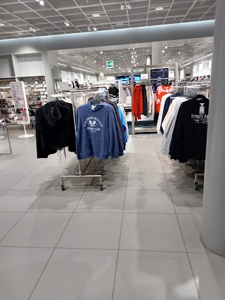 H&M