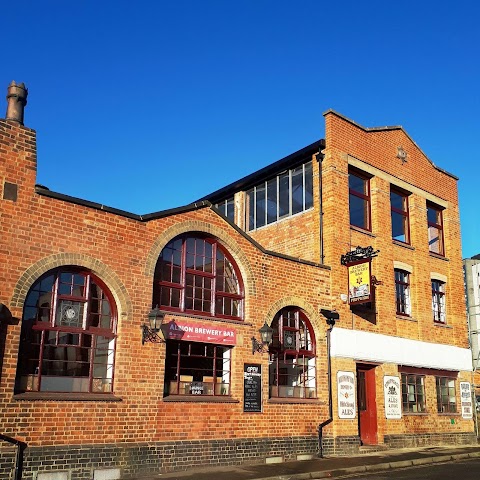 Albion Brewery Bar