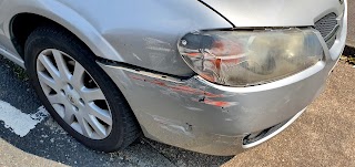 Kwik Car Repair (Birmingham) Accident Damage, Bumper Scuffs, Mopping, Headlight restore