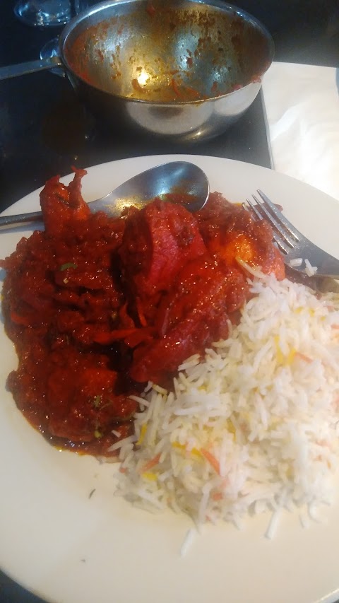 Vindaloo Wirral Tandoori Curry House Restaurant Takeaway & Delivery