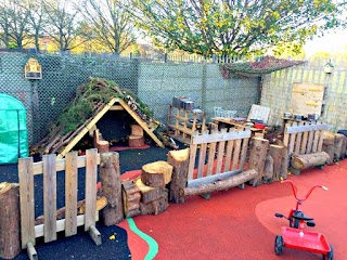 Magic Roundabout Nursery Walthamstow - Day Nursery and Preschool (3 months to 5 years)