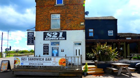 S21 Sandwich Bar