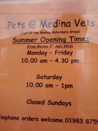 Petsmedina Vets Pet Shop