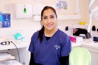 Dr Kam Panesar