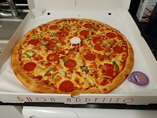 Moon Pizza