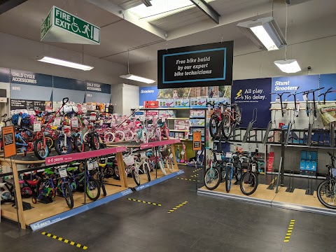 Halfords - Weston Super Mare