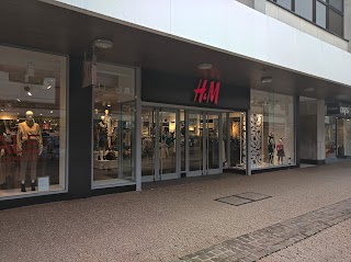 H&M