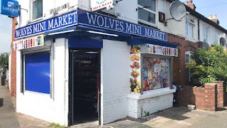 Wolves Mini Market
