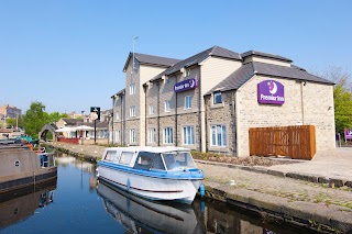 Premier Inn Huddersfield Central hotel