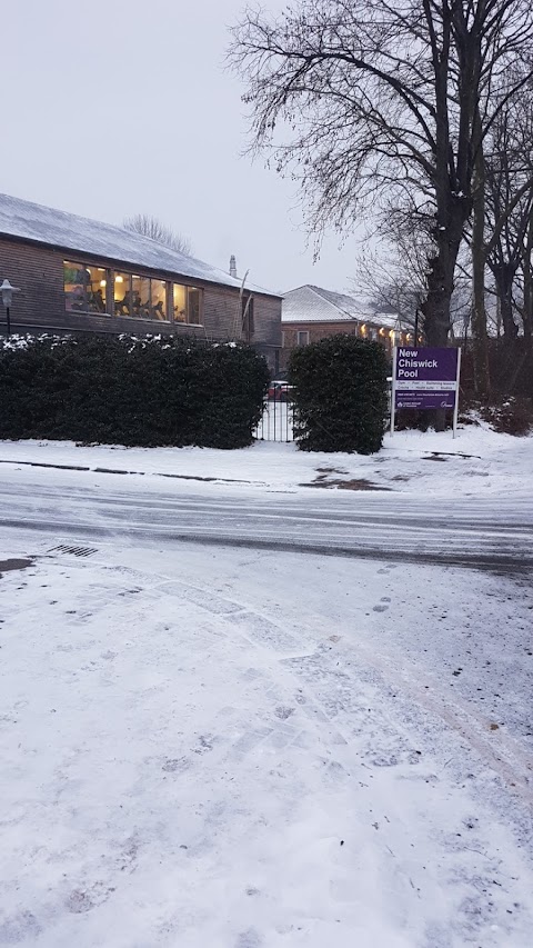 New Chiswick Pool