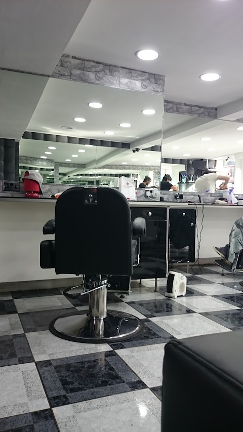 Chiko's Turkish Barbers Haircut Hot Towel