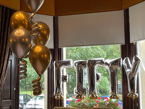 Artistic Balloon Decor