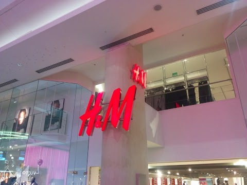 H&M