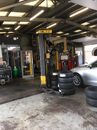 Halfords Autocentre Stafford (Greyfriars)