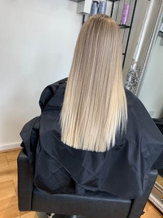 Nowak Blonde | Balayage Highlights Airtouch Specialists