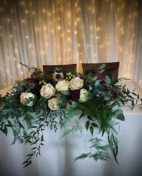 Rambling Stems - Eco-florist, Artisan wedding floral design