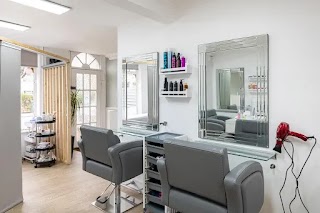 Marafet in Putney - Unisex Hair, Nails & Beauty Salon for children, ladies & men