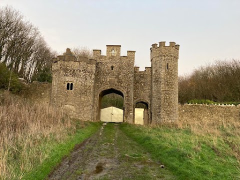 Dunraven Castle