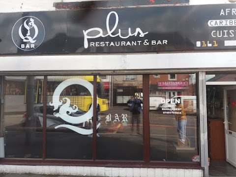 QPlus Tropical Taste Restaurant & Bar