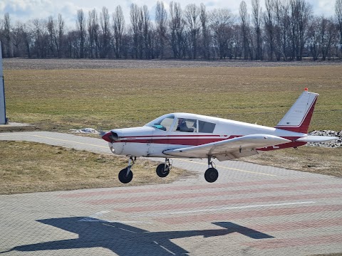 Авіаційно-технічний клуб ЕвроСтар