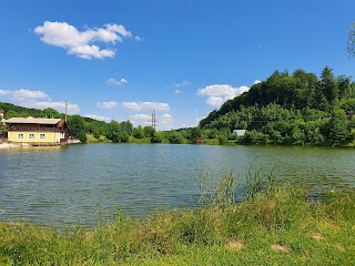 Готельно відпочинковий комплекс "Тартак Резорт"