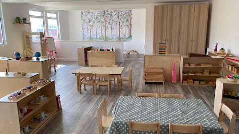 Apple Tree Montessori Nursery School